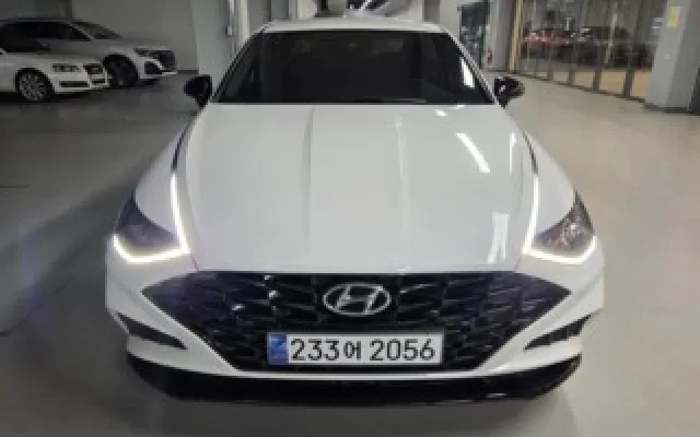 쏘나타DN8 중고차 쏘나타 (DN8) 2.0 프리미엄 플러스 매물 사진 1 - 2022/08 89,137km